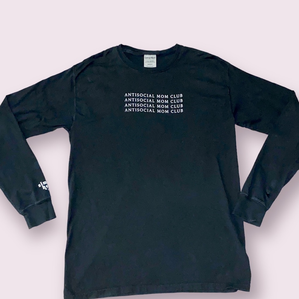 Anti Social Mom Club black long sleeve Medium